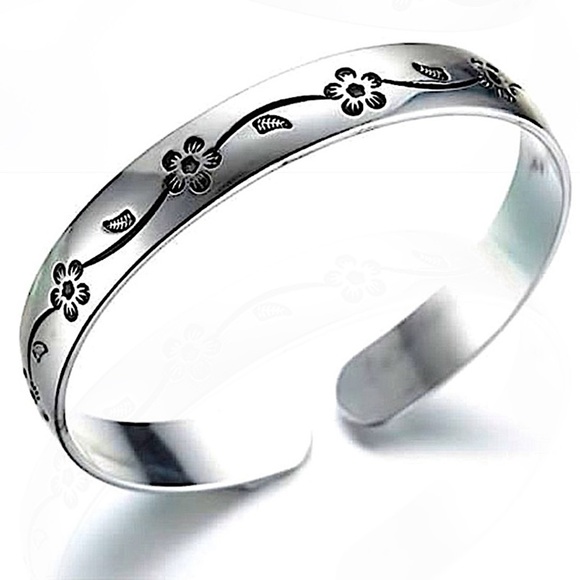 Flower Engraved Sterling Silver Cuff Bangle Bracelet - Picture 1 of 5